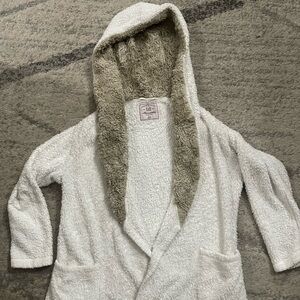 Abercrombie and Fitch robe